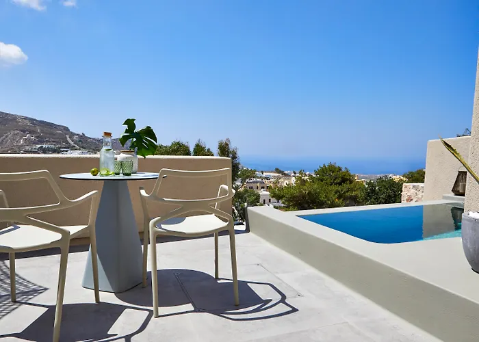 Aeon Suites - Adults Only