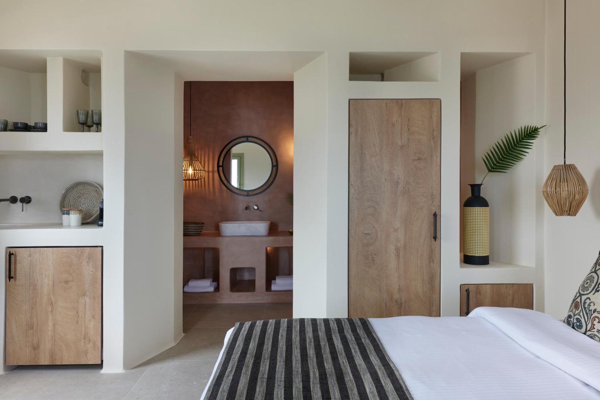 Aeon - Adults Only 3* Pýrgos